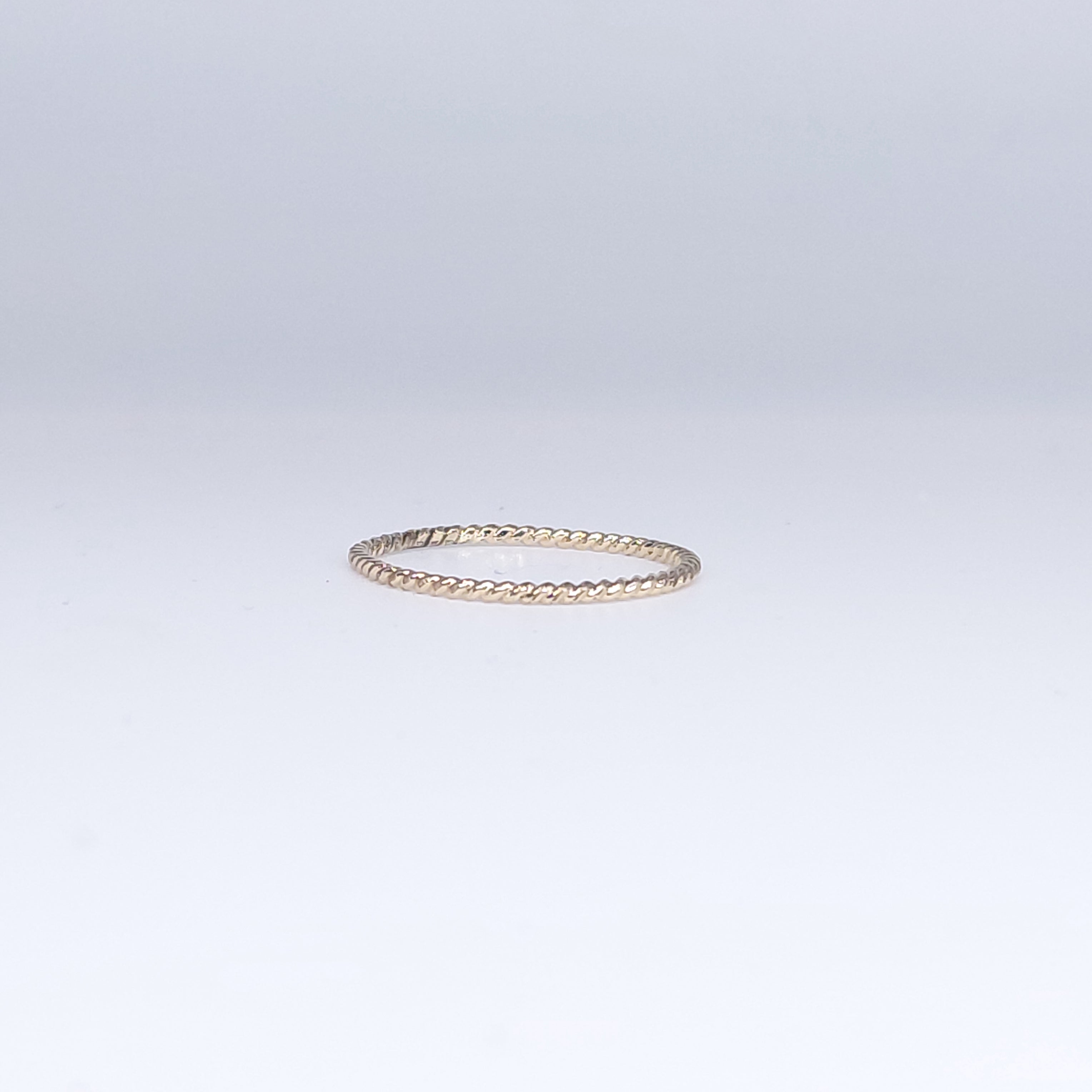 Anillo Fino (oro laminado)