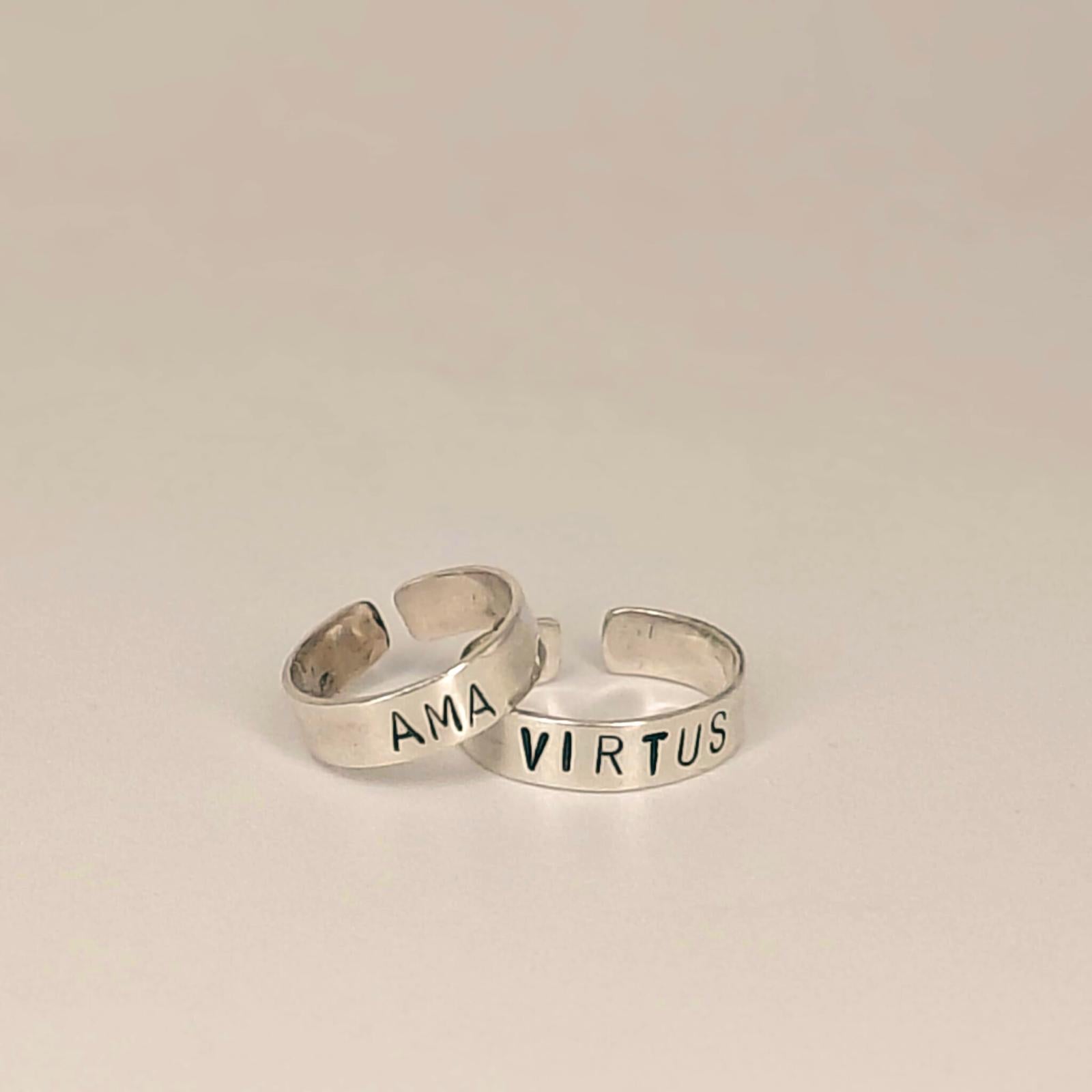 Anillo Mantra